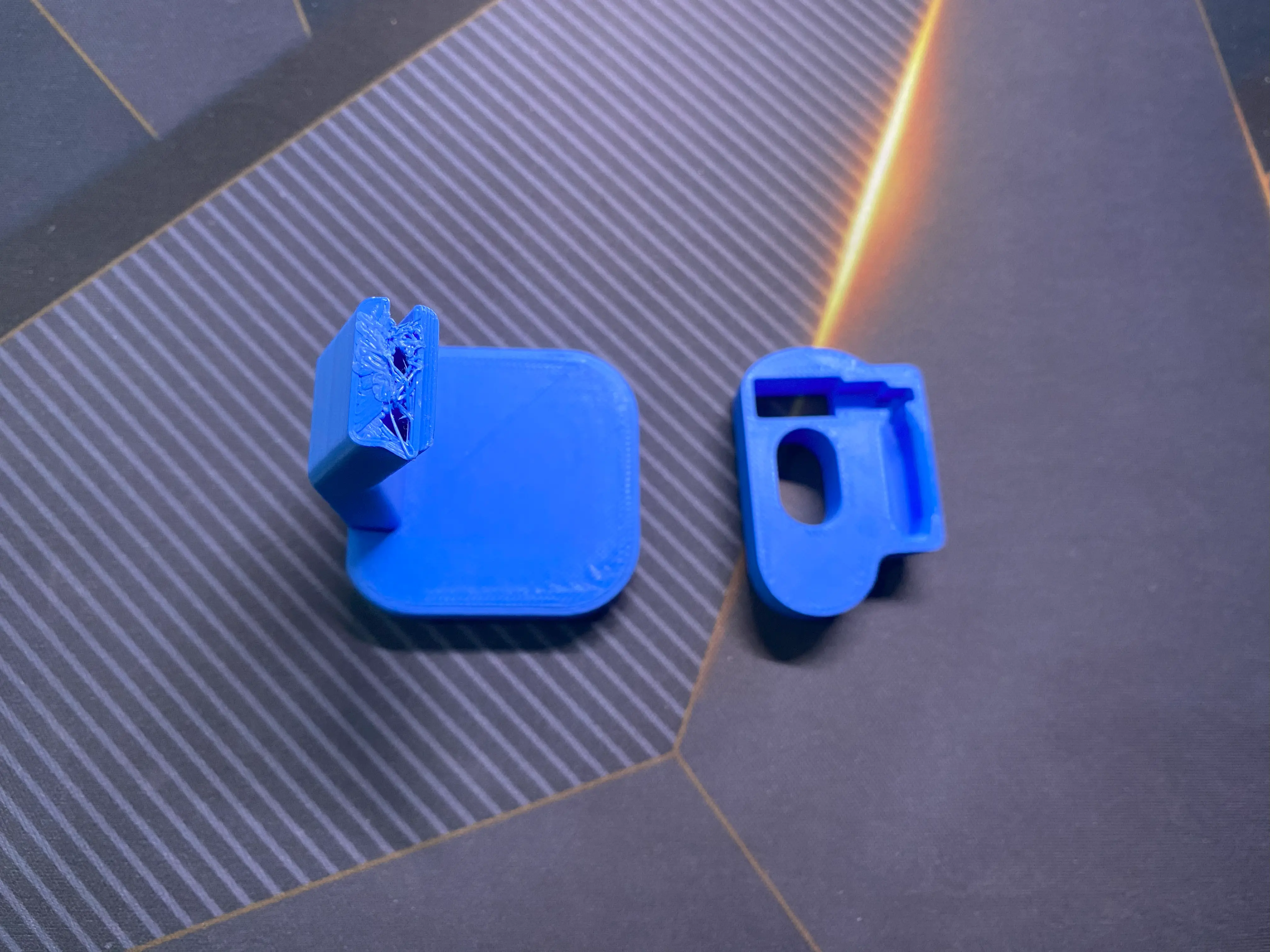 Third attempt to print the Xiaomi band 9 magnetic charging stand.